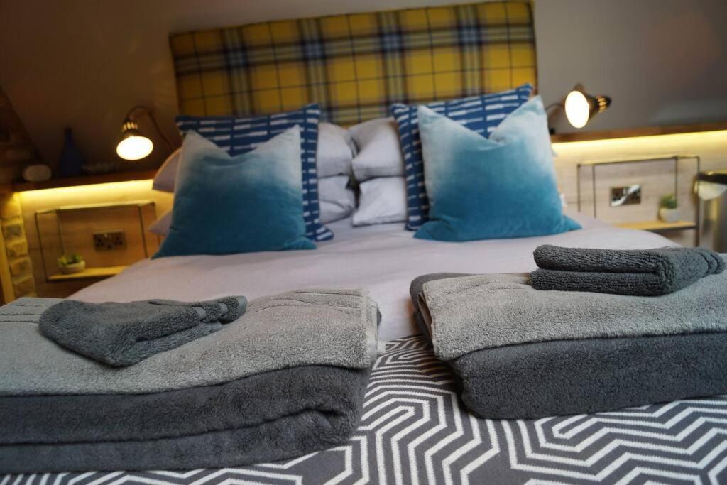 The Old Maple Lodge-luxury Private Annex With A View In Rural Setting Apartamento